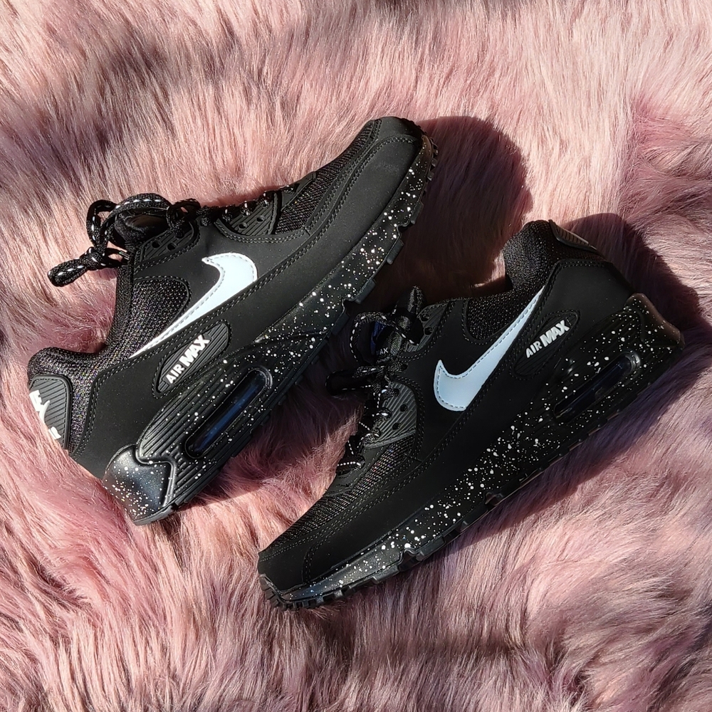 Nike Air Max Black Size 8 women